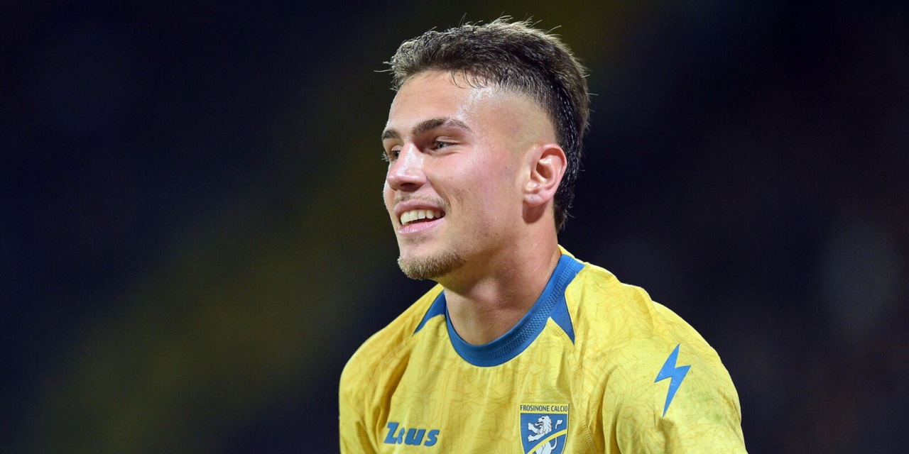 Frosinone-Lecce dalle 18.30: le formazioni ufficiali e dove vederla in tv