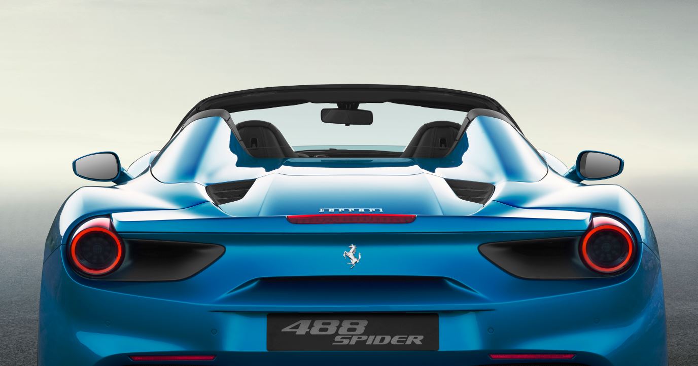 Nuova Ferrari 488 Spider, il video in anteprima!