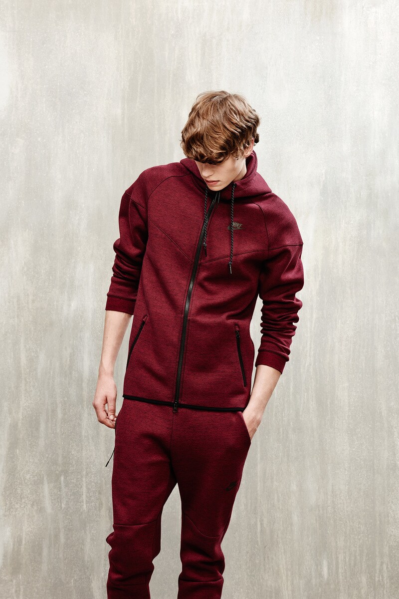 tuta sneaker freak rossa