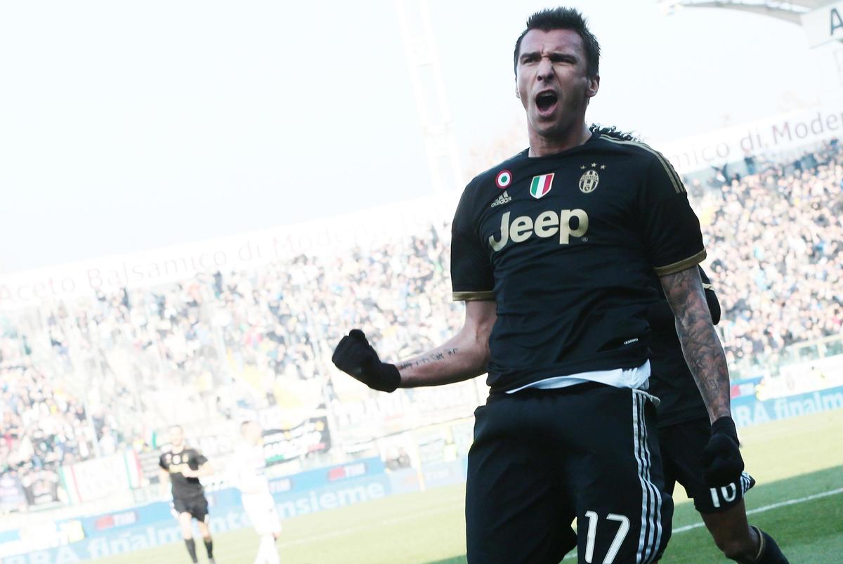 Da Mandzukic a Nedved, la Juventus pesca a Est