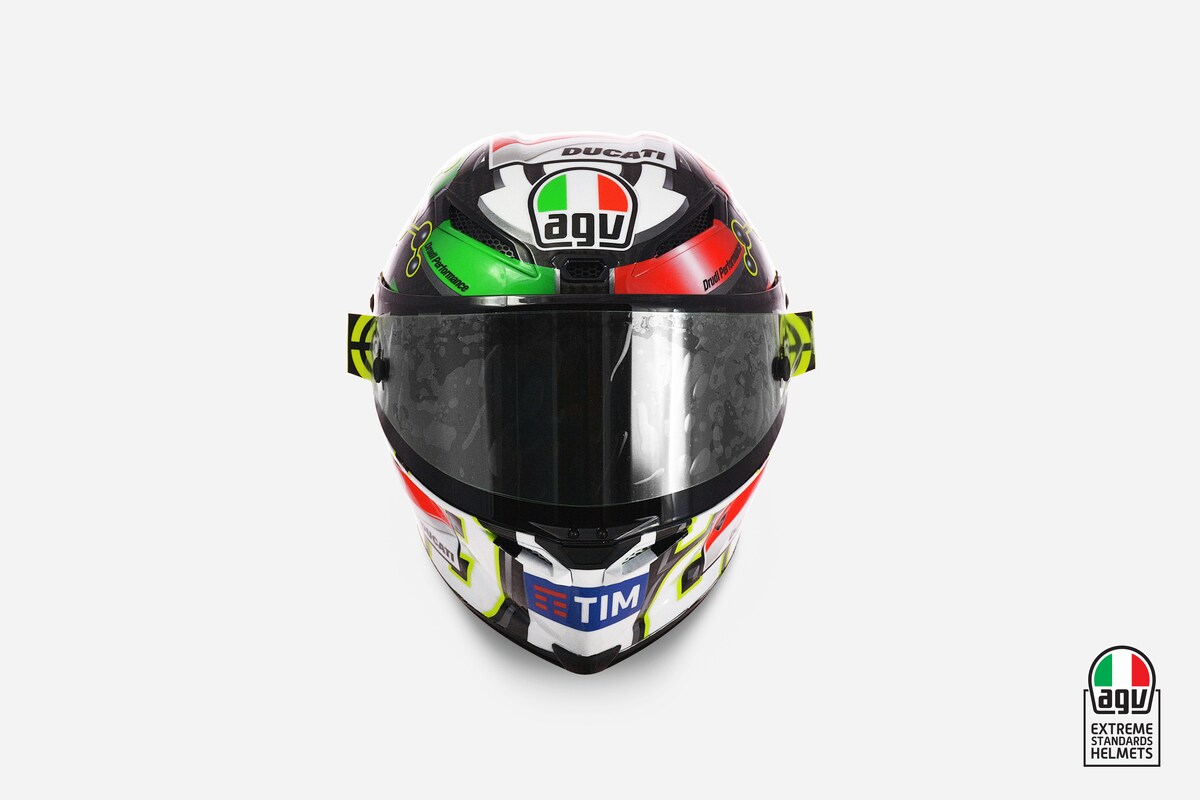 Moto Gp: Dovizioso e Iannone si presentano al Mugello con dei caschi  speciali