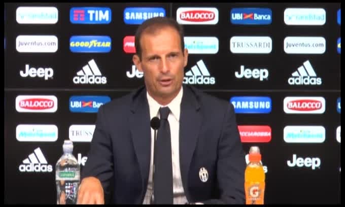Allegri: "Lichtsteiner e Khedira in campo da subito"