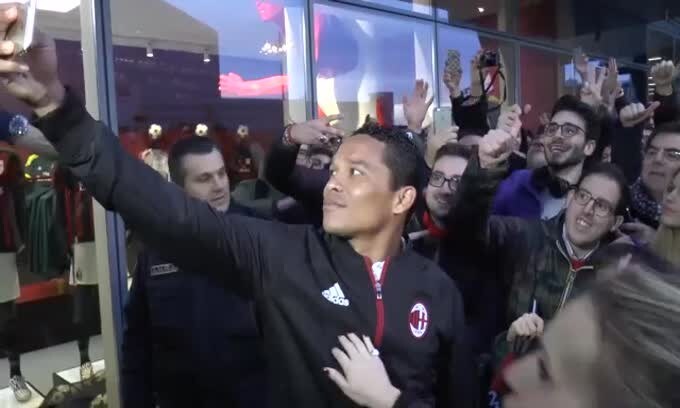 Psg-Bacca: il matrimonio non si fa?