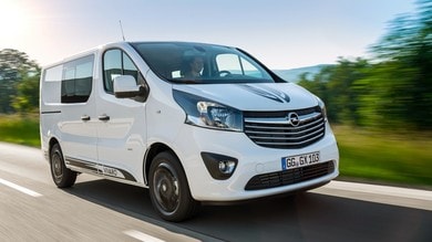 Opel Vivaro Sport, il "furgone" iper tecnologico