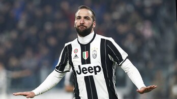Juventus, Higuain: &laquo;Bravi a rimontare, ora tre mesi di fuoco&raquo;