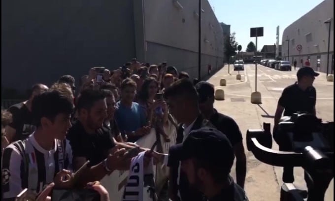 Juventus, Cancelo arriva al J Medical