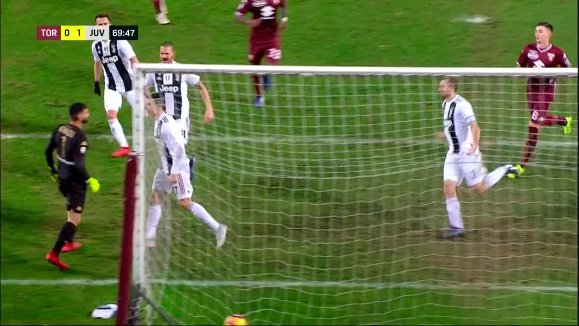 Contatto Cristiano Ronaldo-Ichazo, scintille dopo il rigore
