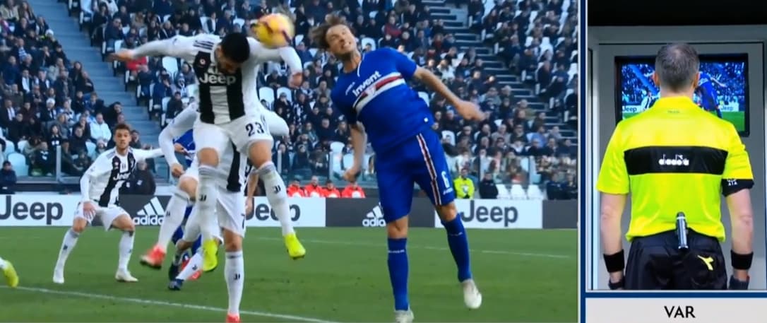 Juventus-Sampdoria, la sequenza del fallo di mano di Can
