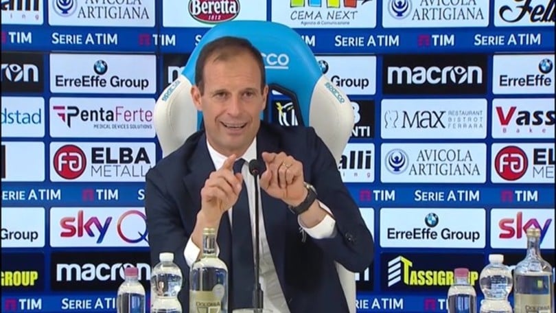 Allegri e l'ippica: "Nelle corse dei cavalli basta mettere il musetto davanti"