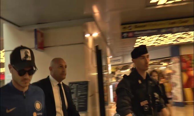 Wanda Nara assicura: Icardi resta all'Inter
