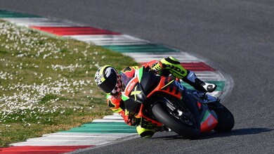 Aprilia RSV4 X, un modello per i dieci anni - LE FOTO