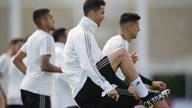 Cristiano Ronaldo, lo scarpino è da superstar!