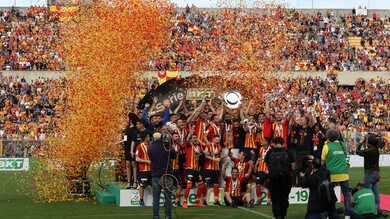 Il Lecce si riprende la A ed è festa grande al Via del Mare