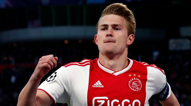 Mundo Deportivo: «Raiola tra De Ligt e Barcellona. La Juventus spera»