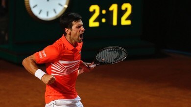 Djokovic vola in semifinale, battuto Del Potro