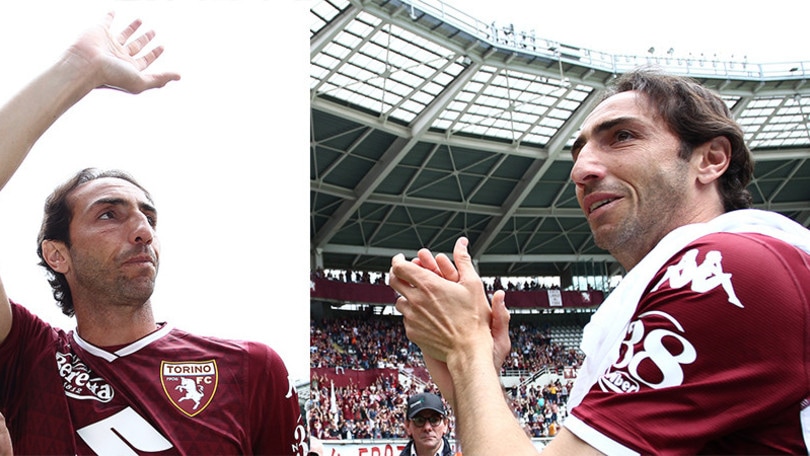 Moretti saluta commosso sotto la curva