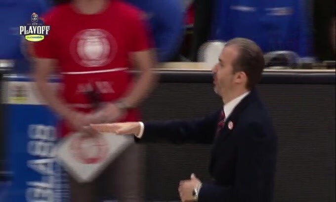 A|X Armani Exchange Milano - Sidigas Avellino 92-76