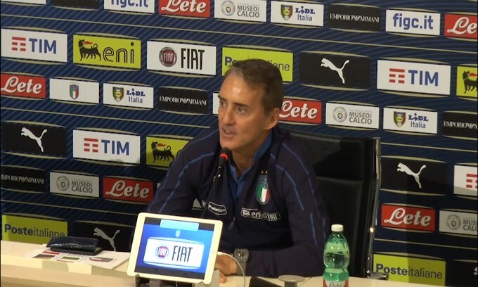 Mancini: "Sarri alla Juve? Non mi preoccupa.."