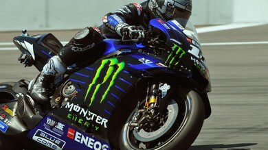 Test in Catalogna: Vinales detta il passo, caduta per Lorenzo