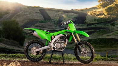Kawasaki, le foto della nuova KX250