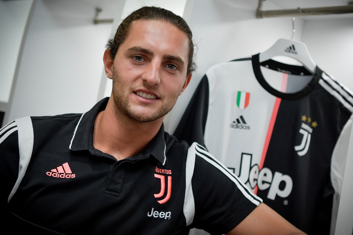 Juve, è il giorno di Rabiot: ha scelto la maglia numero 25