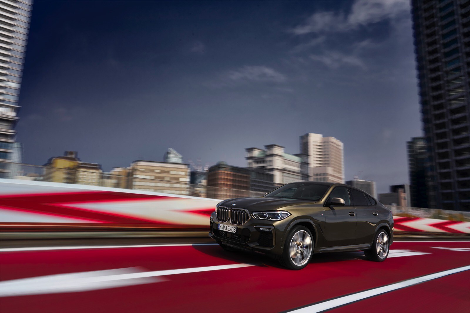 BMW X6 terza generazione: le foto