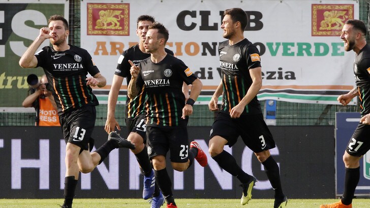Il Venezia è stato ripescato in Serie B: escluso il Palermo