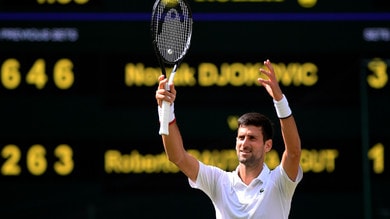 Wimbledon, Djokovic è il primo finalista