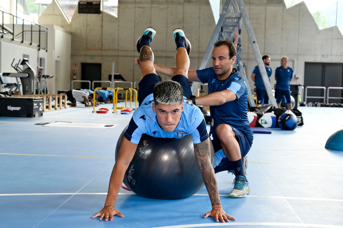 La Lazio come la Juve di Sarri: mega palloni in allenamento