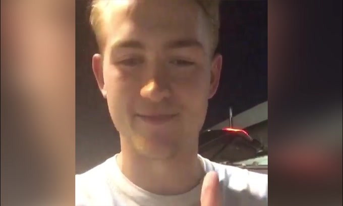 De Ligt saluta i tifosi della Juve: "Hello bianconeri.."