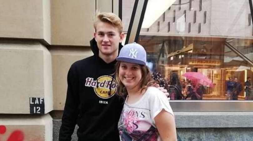 Juve a riposo, de Ligt a spasso per il centro di Torino