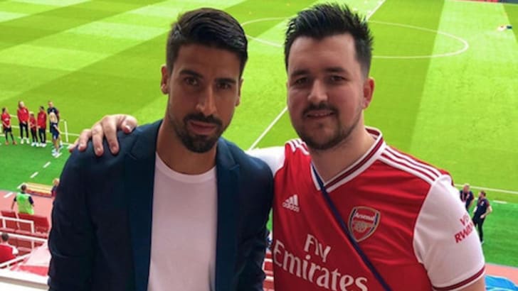 Khedira in tribuna a veder l'Arsenal: Juve addio, la Premier nel suo futuro