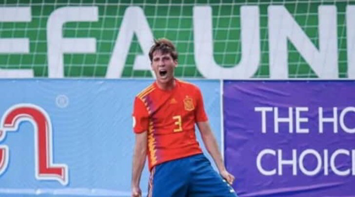 Sport: "La Juve vuole Juan Miranda del Barcellona"