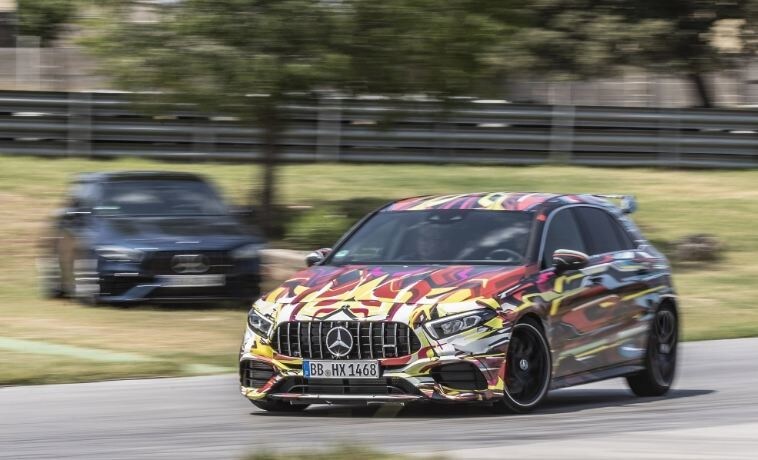Mercedes AMG CLA 45 Racetrack: le immagini