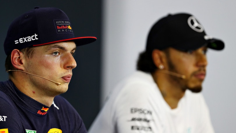 Mercedes, Wolff: "Verstappen è in corsa per il titolo"