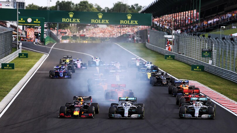 Gp Ungheria, Verstappen: "Hamilton mi ha spinto al limite"