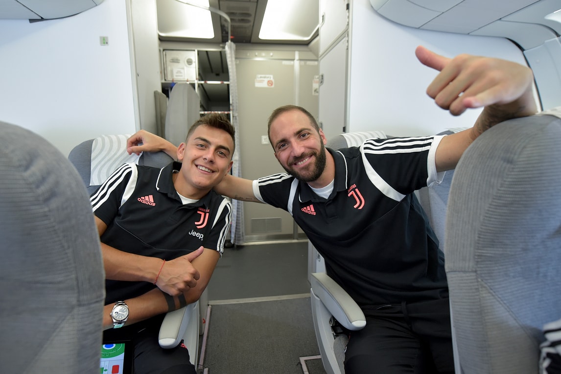 Juve, Dybala e Higuain sorridono per l'Atletico: il mercato non li disturba