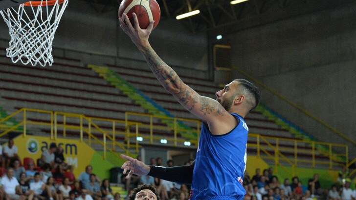 Fortitudo, preso Aradori dalla Virtus Bologna