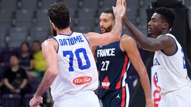 Basket, l'Italia sconfitta dalla Francia 82-80. Sacchetti: