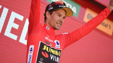 Vuelta, Roglic resta leader. Kuss vince la 15ª tappa