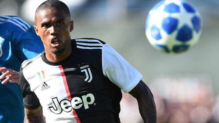 Douglas Costa: