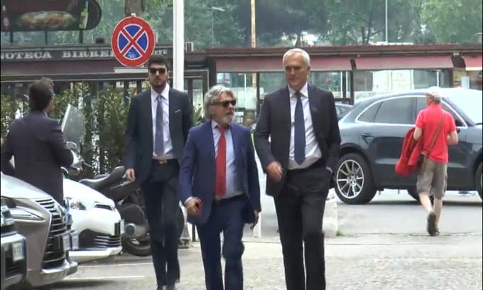 Genova, Ferrero ancora assediato dai tifosi
