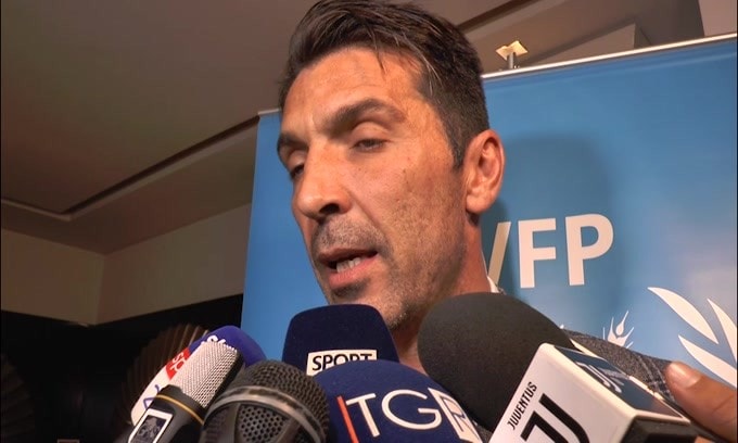 Buffon su Sarri: "Felici di imparare qualcosa di diverso"