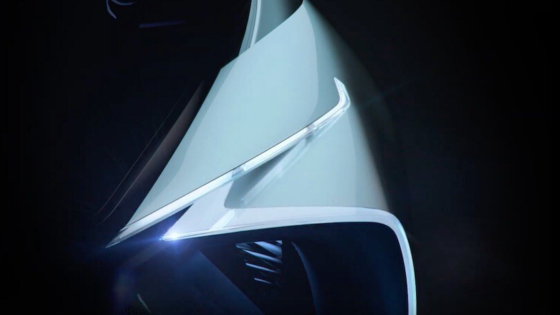Lexus, a Tokyo elettricità compatta e di lusso