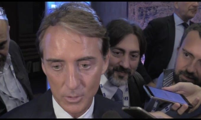 Mancini: "Vogliamo rivincere l'Europeo dopo 50 anni"