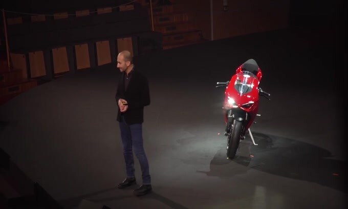 Ducati Panigale V2: il video