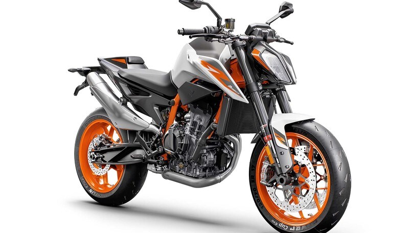KTM presenta 390 Adventure e 890 Duke R a EICMA 2019