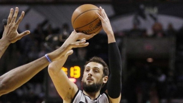 Nba: Belinelli ne fa 10, ma San Antonio ancora ko. Storico Doncic