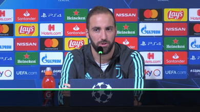 Higuain: "Non voglio detronizzare CR7"