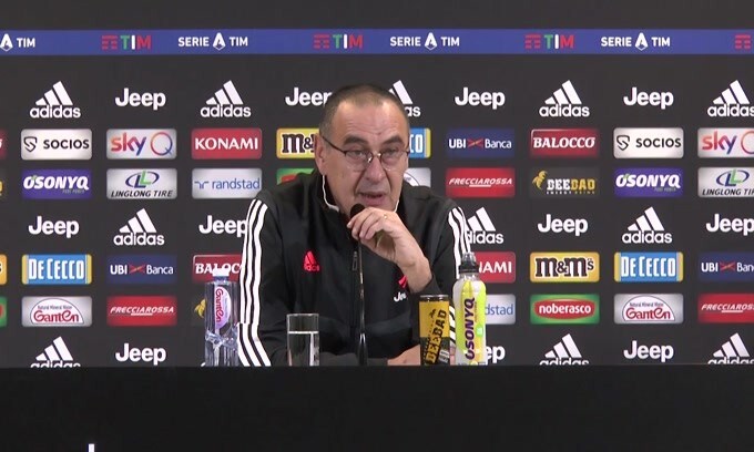 Sarri: "CR7? I giocatori non sono tutti uguali"